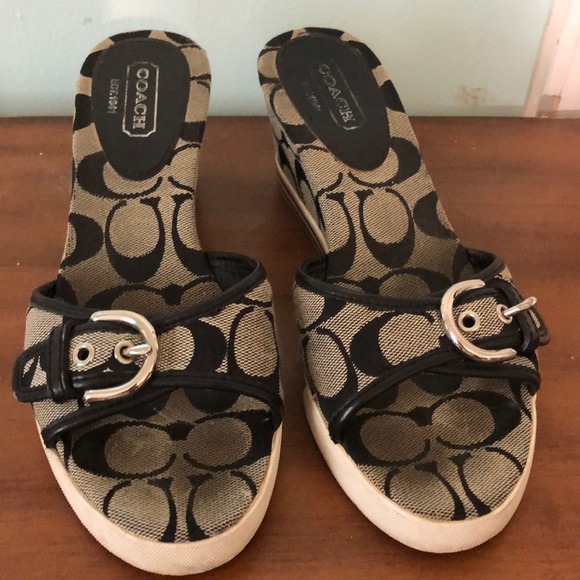 Coach healed slip in sandals - Picture 1 of 4